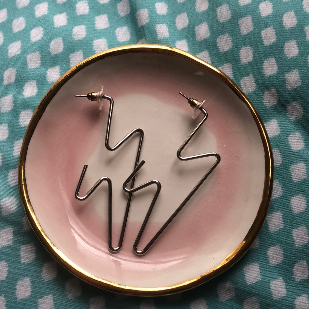 lightning bolt earrings !!